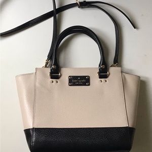 Kate Spade Beige & Black Purse Pebbled Leather Crossbody Bag Structured